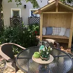 Emmerglueck Apartment *